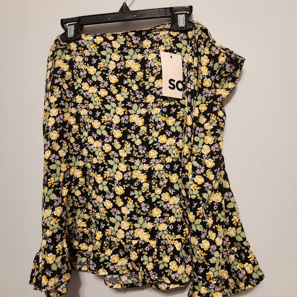 NEW SO Floral Mini Skirt, Juniors XXL